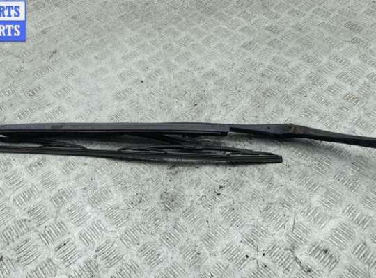 купить Щеткодержатель (поводок стеклоочистителя) передний на BMW 5 E39 (1995-2003)