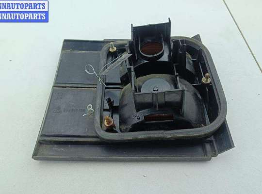 купить Фонарь крышки багажника правый на Volkswagen Passat B3