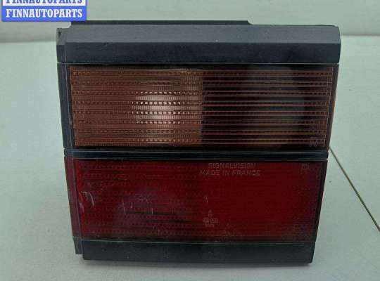 купить Фонарь крышки багажника правый на Volkswagen Passat B3