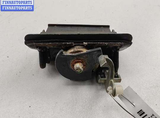 купить Кнопка открывания багажника на Volkswagen Golf-3