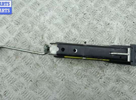 Домкрат VG2655504 на Volkswagen Passat B6