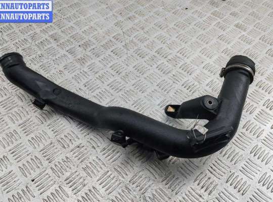 купить Патрубок турбины на Volkswagen Passat B5