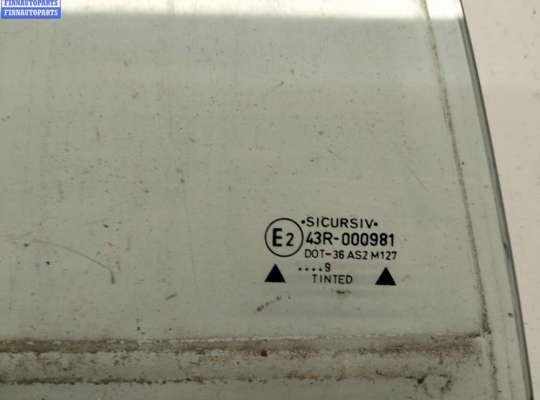 купить Стекло двери задней правой на Volkswagen Polo (1994-1999)