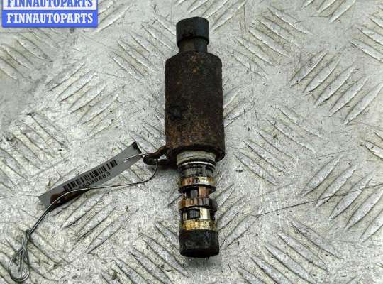 Клапан фазорегулятора OP2427846 на Opel Zafira B (2004-2014)