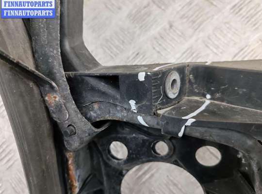 купить Рамка передняя (панель кузовная, телевизор) на Audi A4 B6 (2001-2004)