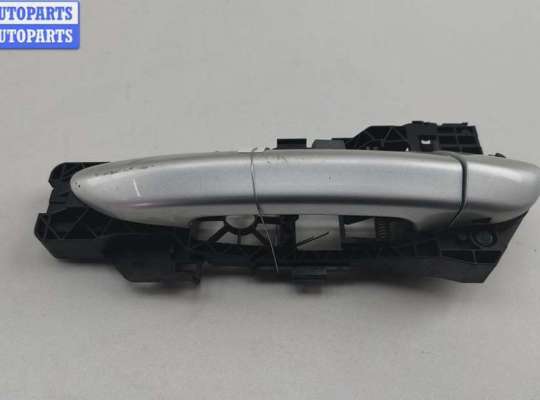 Ручка двери наружная задняя левая VG2541416 на Volkswagen Passat B6