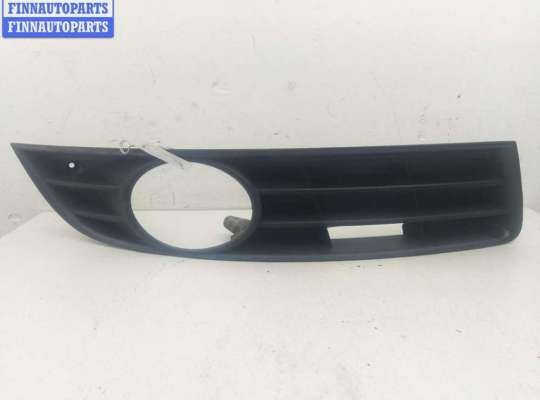 купить Рамка фары противотуманной правой на Volkswagen Passat B6