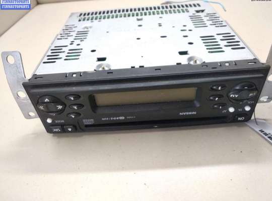 Аудиомагнитола NS667338 на Nissan X-Trail (2001-2007) T30