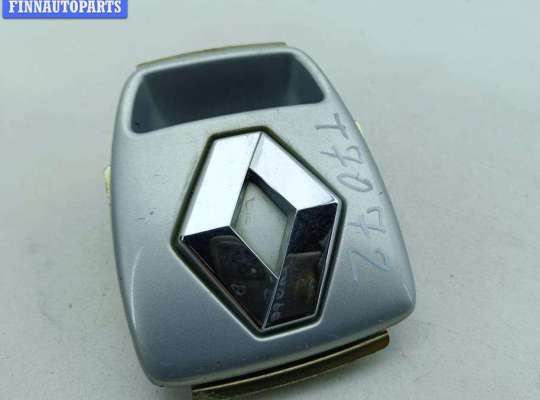купить Кнопка открывания багажника на Renault Laguna II (2001-2007)