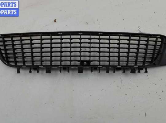 купить Решётка (заглушка) в бампер на Opel Vectra C (2002-2008)