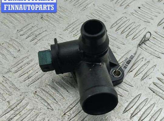 купить Фланец (тройник) системы охлаждения на Audi A4 B5 (1994-2001)