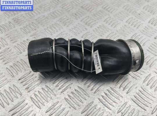 купить Патрубок интеркулера на Volkswagen Passat B6