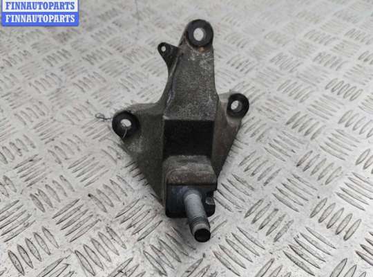 купить Кронштейн КПП опорный на Ford Focus I (1998-2005)