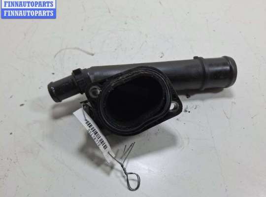 купить Фланец (тройник) системы охлаждения на Volkswagen Passat B6