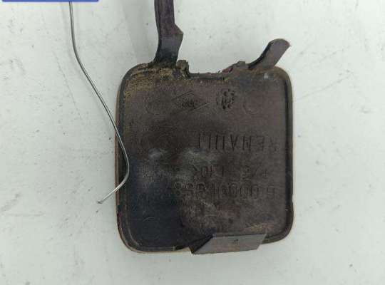 купить Решётка (заглушка) в бампер на Renault Laguna II (2001-2007)