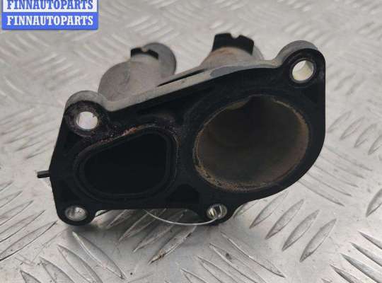 Корпус термостата на Ford Focus II