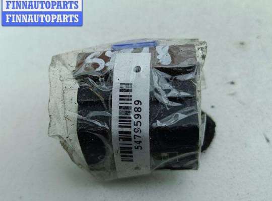 купить Кнопка открывания лючка топливного бака на Volkswagen Passat B6