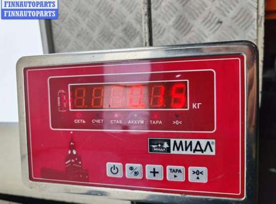 купить Решётка (заглушка) в бампер на Volkswagen Golf-4