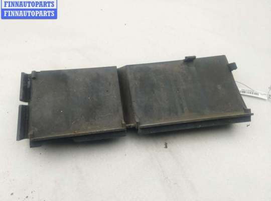 купить Решётка (заглушка) в бампер на BMW 5 E39 (1995-2003)