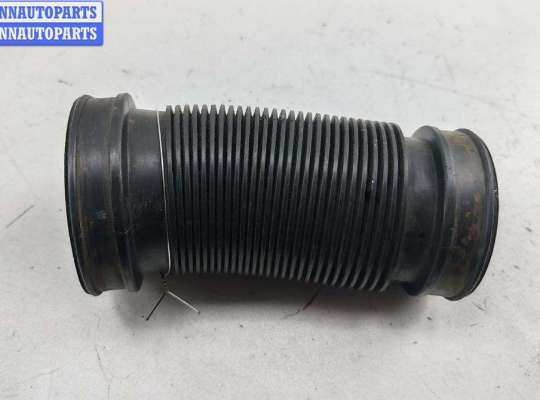 купить Патрубок воздушного фильтра на Volkswagen Passat B5+ (GP)