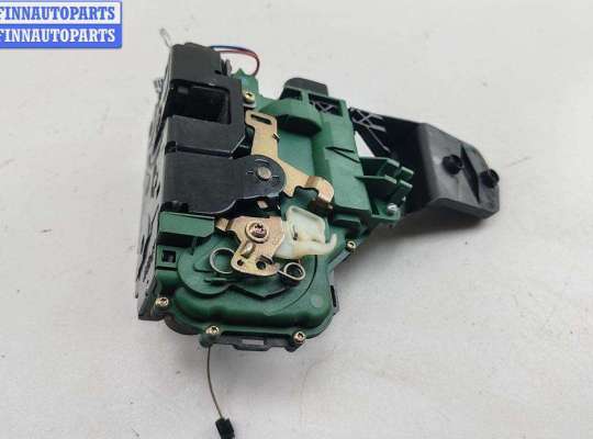 купить Замок двери передней правой на Volkswagen Passat B5+ (GP)