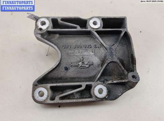 купить Кронштейн компрессора кондиционера на Audi A4 B5 (1994-2001)