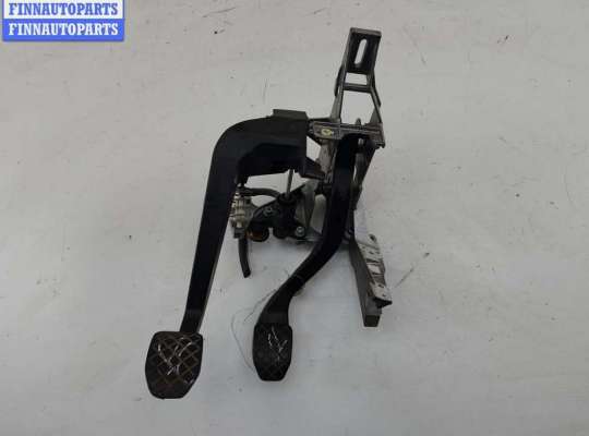 купить Узел педальный на Audi A4 B6 (2001-2004)