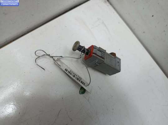 купить Датчик педали сцепления на Opel Astra H (2004-2009)