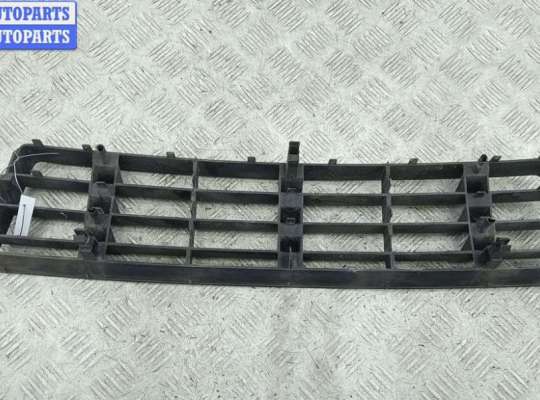 купить Решётка (заглушка) в бампер на Audi A6 C5 (1997-2005)