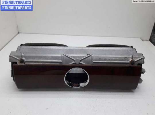 Дефлектор обдува салона VG1572078 на Volkswagen Phaeton