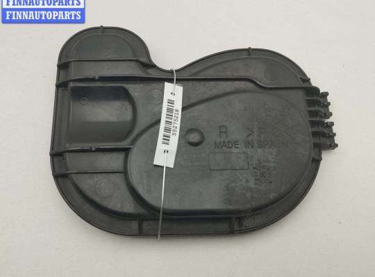 Крышка (заглушка) задняя фары правой VG2755492 на Volkswagen Golf-4