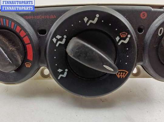 Блок управления печкой на Ford Focus I