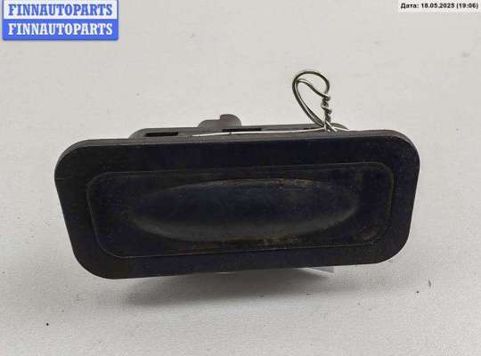 купить Кнопка открывания багажника на Renault Scenic II (2003-2009)
