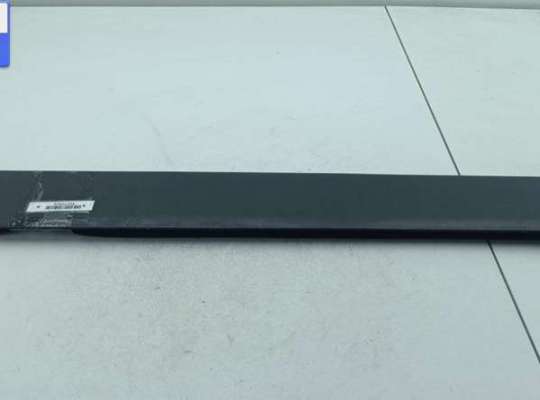 купить Молдинг двери задней правой на Audi A4 B6 (2001-2004)