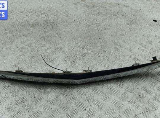 купить Молдинг крышки (двери) багажника на Opel Astra H (2004-2009)