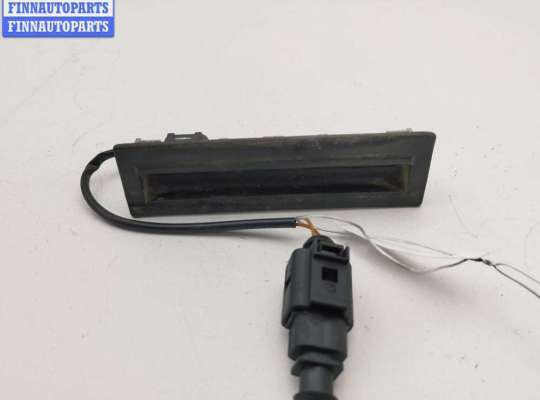 Кнопка открывания багажника VG2774011 на Volkswagen Passat B5+ (GP)