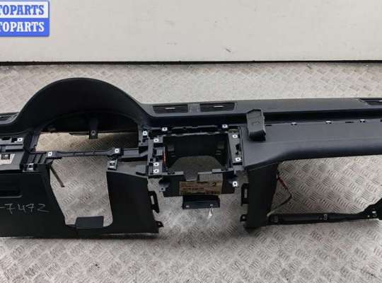Панель приборная (торпедо) VG2665429 на Volkswagen Passat B6