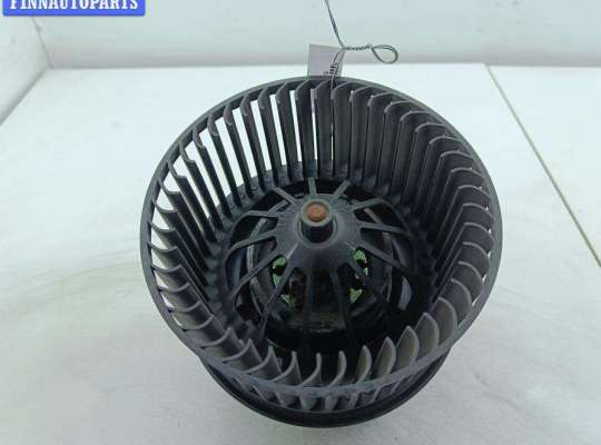 купить Двигатель отопителя (моторчик печки) на Ford Focus II (2004-2011)
