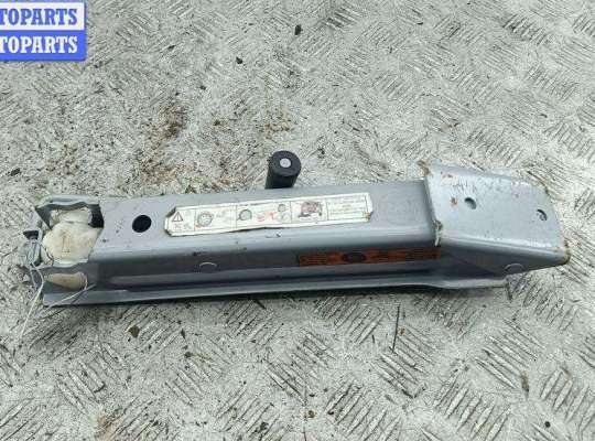 купить Домкрат на Peugeot 307