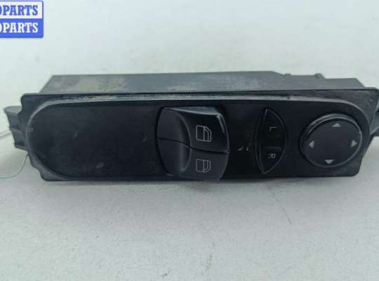 купить Кнопка стеклоподъемника переднего левого на Mercedes Sprinter W906 (2006-2018)