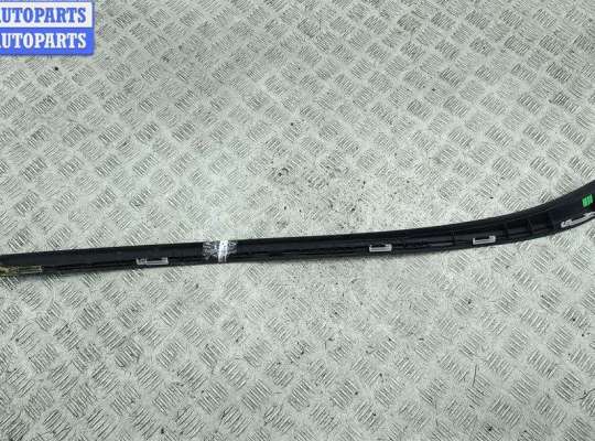 купить Молдинг лобового стекла на Peugeot 308 T7 (2007-2013)