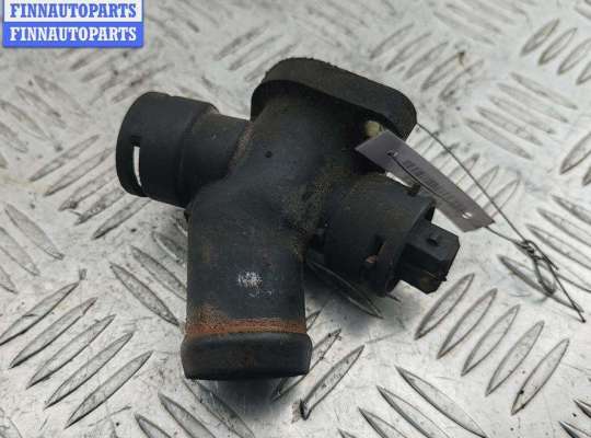 Купить Фланец (тройник) системы охлаждения на Volkswagen Transporter T4 Фланец (тройник) системы охлаждения VG2585624 на Volkswagen Transporter T4