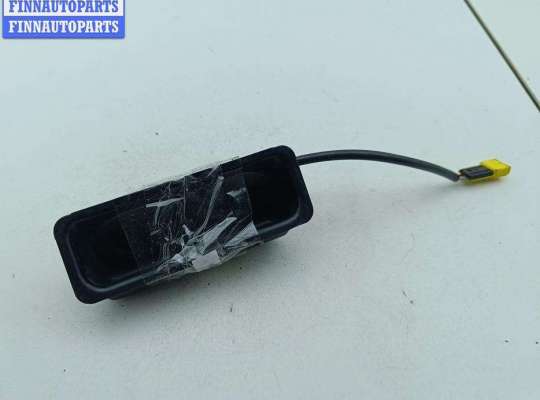 купить Кнопка открывания багажника на BMW 5 E39 (1995-2003)