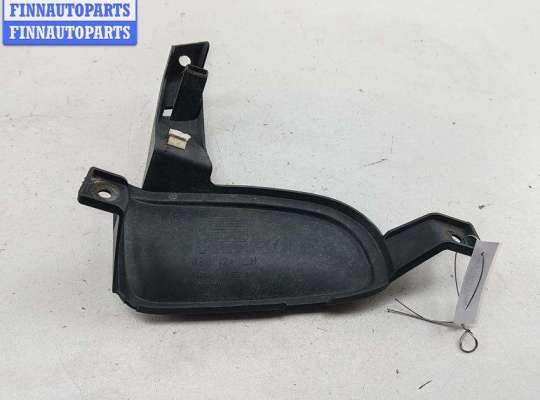 купить Решётка (заглушка) в бампер на Volvo S40 / V40 (1995-2004)