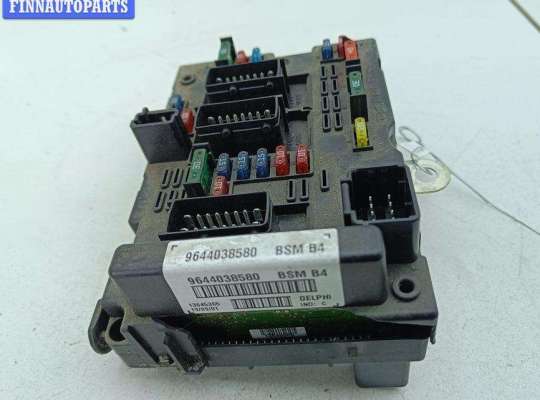 купить Блок предохранителей на Peugeot 307