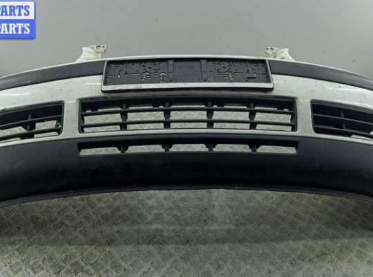 купить Бампер передний на Volkswagen Golf-4