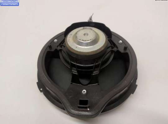 купить Динамик двери задней правой на Mercedes C-Class W204 (2007-2015)