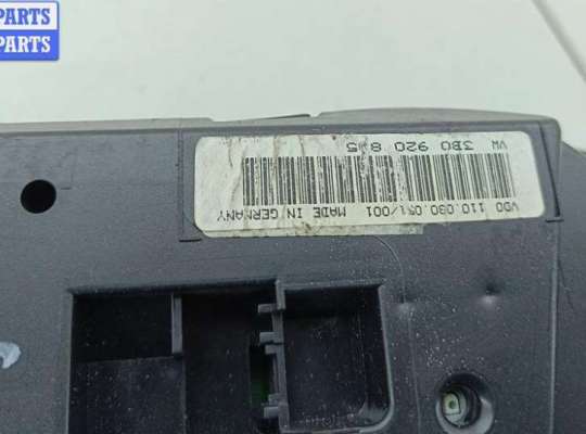 купить Щиток приборный (панель приборов) на Volkswagen Passat B5+ (GP)