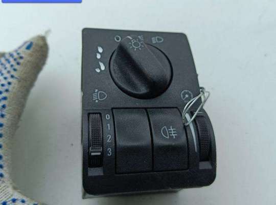 Переключатель света OP2255658 на Opel Astra G (1998-2004)