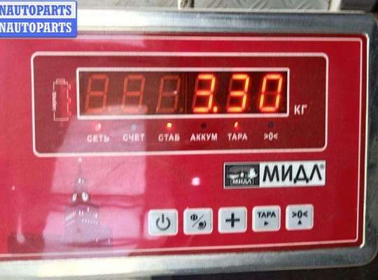 купить Стекло двери передней правой на Ford Focus III (2011-2018)